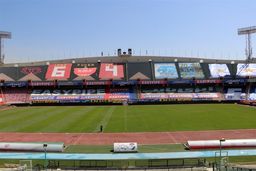 نمایی از ورزشگاه آزادی ساعاتی قبل از شروع دربی