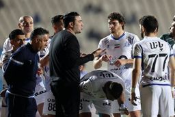 بازگشت نکونام به مدار انتقادات ؛ من تنها هستم