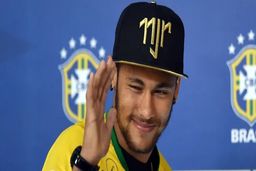 نیمار: پله یک مرجع است،پله، فوتبال است،پله همه چیز است 