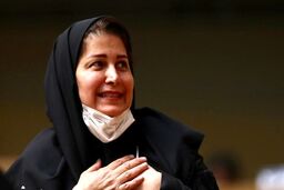 ماجراهای بی‌پایان زنی که به حاشیه‌های فوتبال دامن می‌زند!