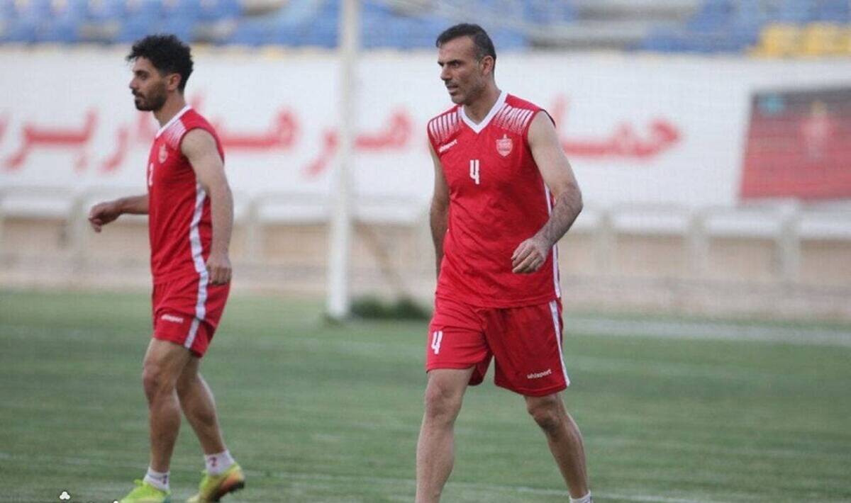 غیرت بزرگ حسینی/ همه پرسپولیسی‌ها در حال تفریح به جز سیدجلال!