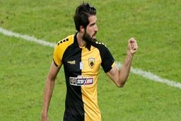 اسکوچیچ انصاری فرد را فرا خواند