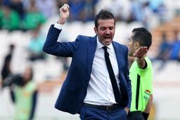 مذاکره استقلال با جانشین استراماچونی/ یک ایتالیایی دیگر روی نیمکت

