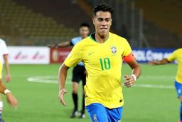 رئال مادرید پدیده فلامنگو را خرید

