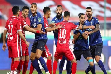 تصاویر دربی ۹۷ و تساوی استقلال و پرسپولیس