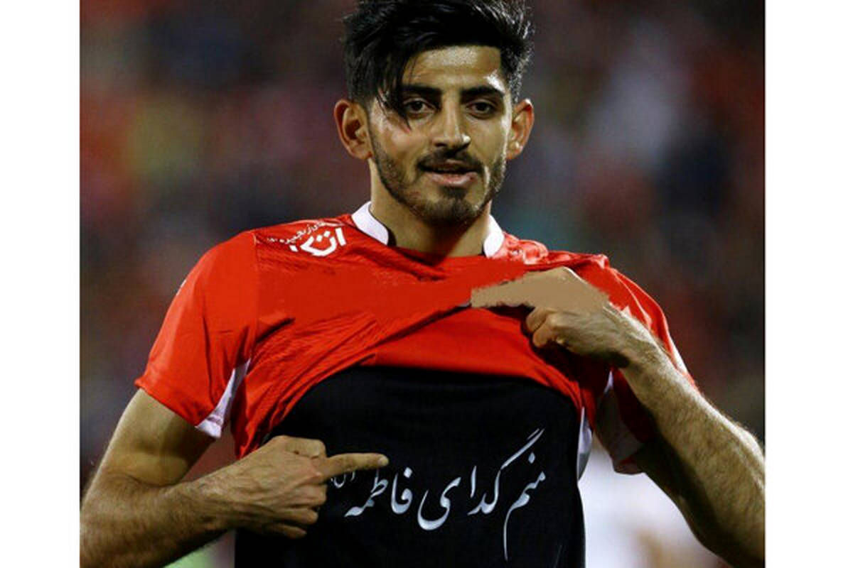 حضور ستاره پرسپولیس در مراسم تشییع سپهبد سلیمانی + عکس

