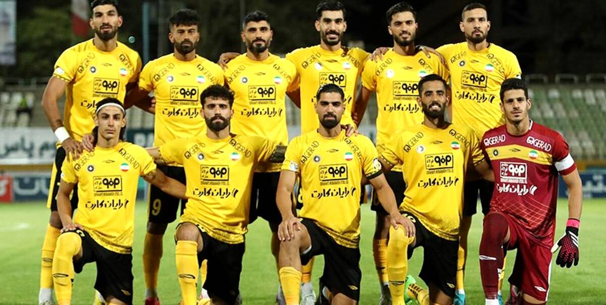 دیدار نیرو هوایی با سپاهان در ورزشگاه از کار افتاده