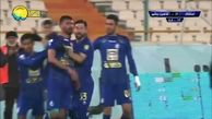 گل سوم استقلال به شاهین با شوت فوق‌العاده دانشگر