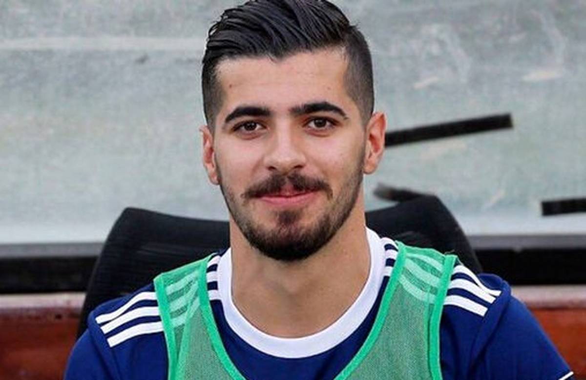 واکنش سعید عزتاللهی به پیشنهاد استقلال و استوری جنجالی