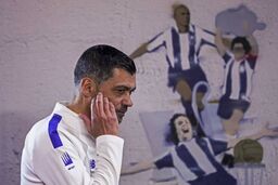 دفاع جانانه سرمربی پورتو از مهدی طارمی