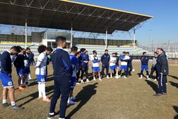 عکس آشتی کنان فکری و باقری سر تمرین امروز استقلال