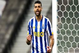 قیچی برگردان مهدی طارمی بهترین گل فصل اروپا