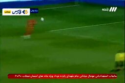 فیلم برخورد سخت بیرانوند و عزت‌اللهی