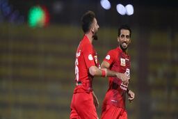 امیری:من در پرسپولیس می مانم و فعلا با این تیم کار دارم.