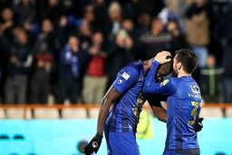دو ستاره مشهور استقلال ماندنی هستند یا رفتنی؟

