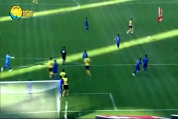 گل اول سپاهان به استقلال (ولسیانی)