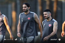 زلزله در خط دفاع پرسپولیس؛ مدافع ملی‌پوش از لیست خط خورد!
