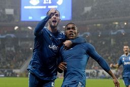 رونالدو به اتلتیکو می رسد؛ داگلاس کاستا جا ماند

