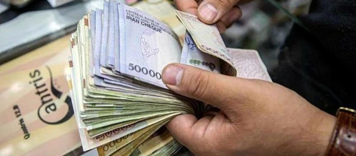 تصمیم عجیب ضلع دولتی برای افزایش حقوق کارگران ۱۴۰۳