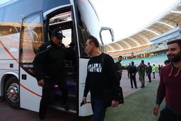 تیکه سنگین پیروانی درباره زمان رسیدن پرسپولیس به ورزشگاه!

