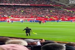 شکست تلخ شیاطین سرخ