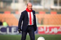 کارشکنی بانک سوئیسی عامل باز نشدن پنجره نقل و انتقالات پرسپولیس