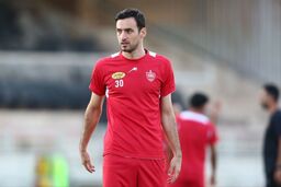  بازی گولسیانی برای پرسپولیس ممنوع شد
