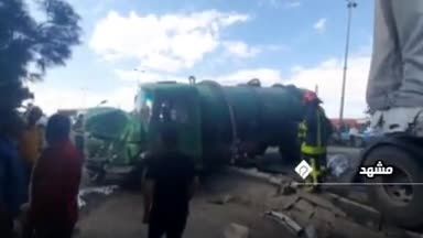 اولین تصاویر از تصادف وحشتناک در جاده مشهد