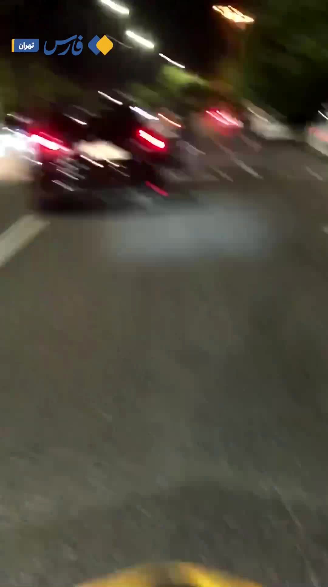 تصاویر وحشیانه از قمه‌کشی وسط خیابان در لواسان!