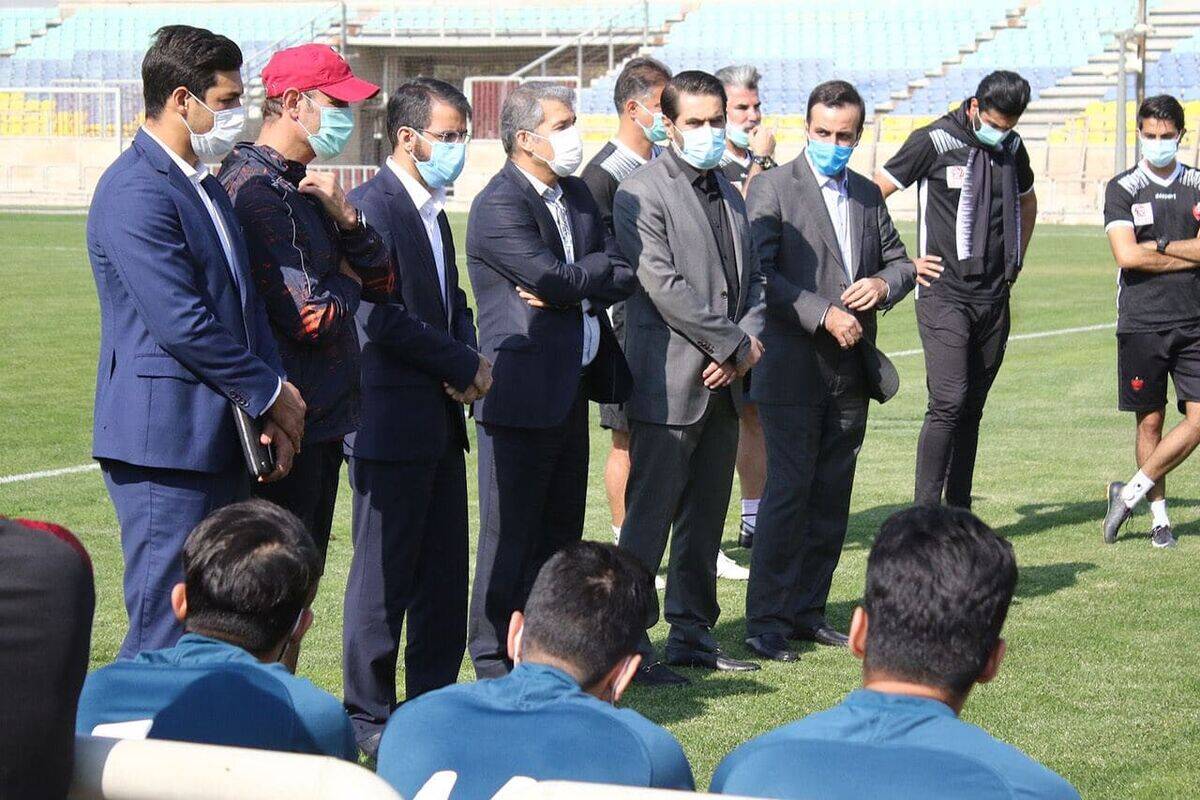 ملاقات مدیرعامل جدید پرسپولیس با بازیکنان + عکس

