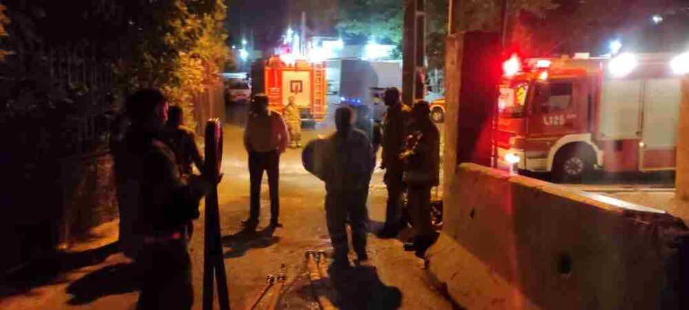 تصاویر آتش سوزی هولناک در یکی از رستوران‌های فرحزاد