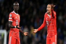 عکس لب های زخمی سانه بعد از مشت مانه