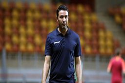 تلاش برای استعفا دادن سرمربی استقلال!