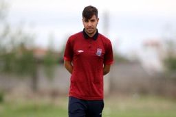 محمدمهدی نظری: تخفیف بی‌تخفیف، ۳۹۰ میلیون از استقلال می‌خواهم