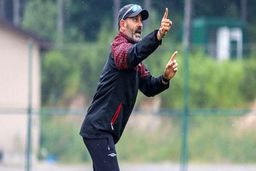 خمز:قول قهرمانی نمی دهم