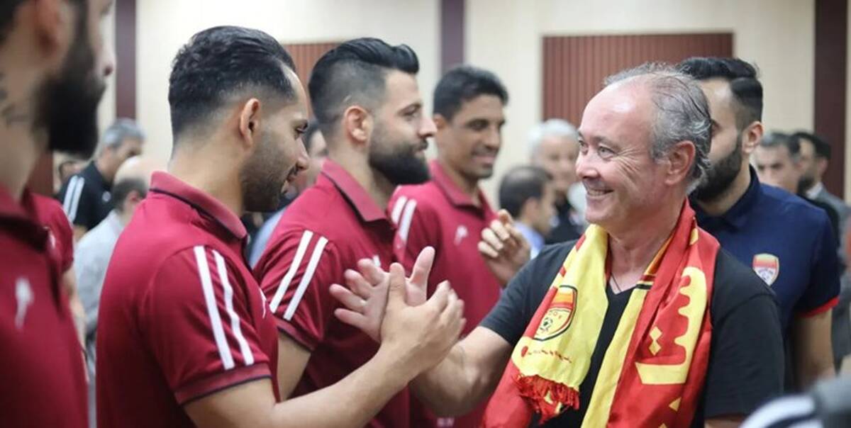 چالش ادامه دار فولاد و منصوریان