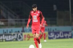 خبر بد برای گل‌محمدی/  ۳ پیشنهاد خارجی برای ستاره پرسپولیس



