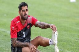 یحیی مدافع پرسپولیس را به نساجی داد