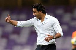 بازیکن دوملیتی نیجریه‌ای – استرالیایی در راه استقلال

