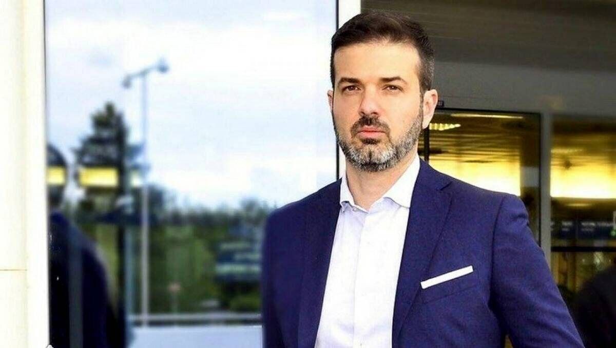 فرصت ۲۴ ساعته استقلال در پرونده استراماچونی/ بحران ۴۰ میلیاردی آبی‌ها