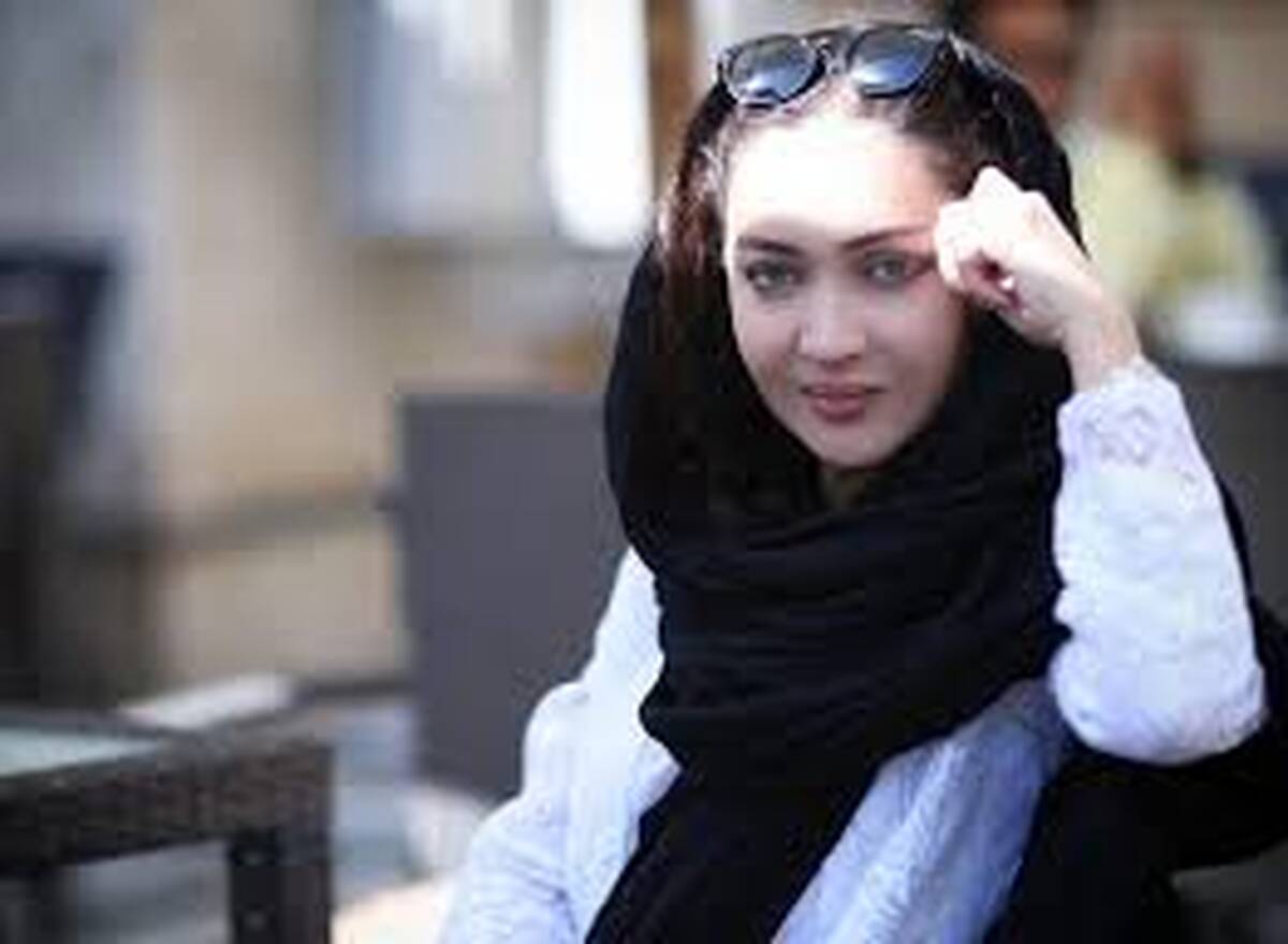 عکس جالب نیکی کریمی در حال پیاده روی+تصاویر دیده نشده 