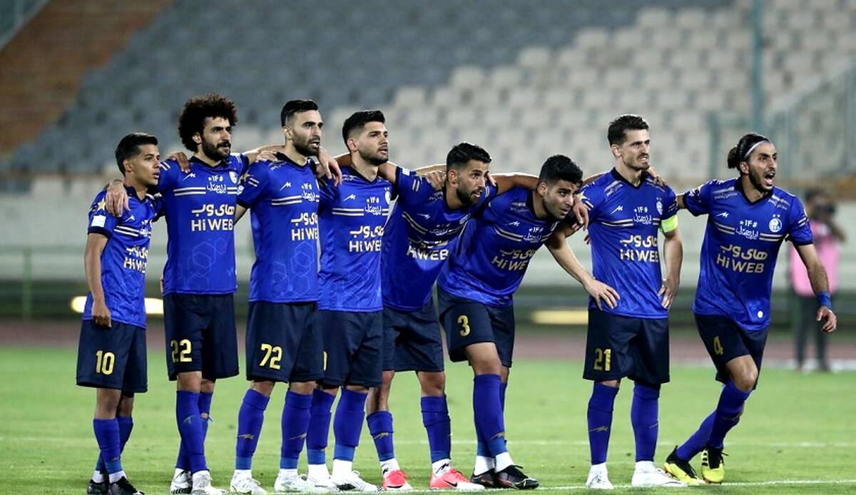 آشفتگی در باشگاه آبی ها / کوچ دسته جمعی ستاره های استقلال!