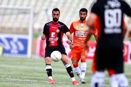بازیکن استقلالی:شانس قهرمانی پرسپولیس بیشتر است