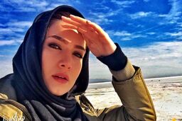 متین ستوده و همسر چشم رنگی اش