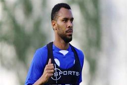 مدافع استقلالی در  دسته دو پرتغال؛عکس