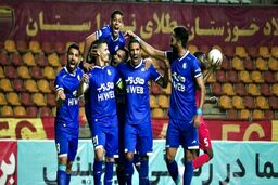 فریبا:استقلال متوازن شده است
