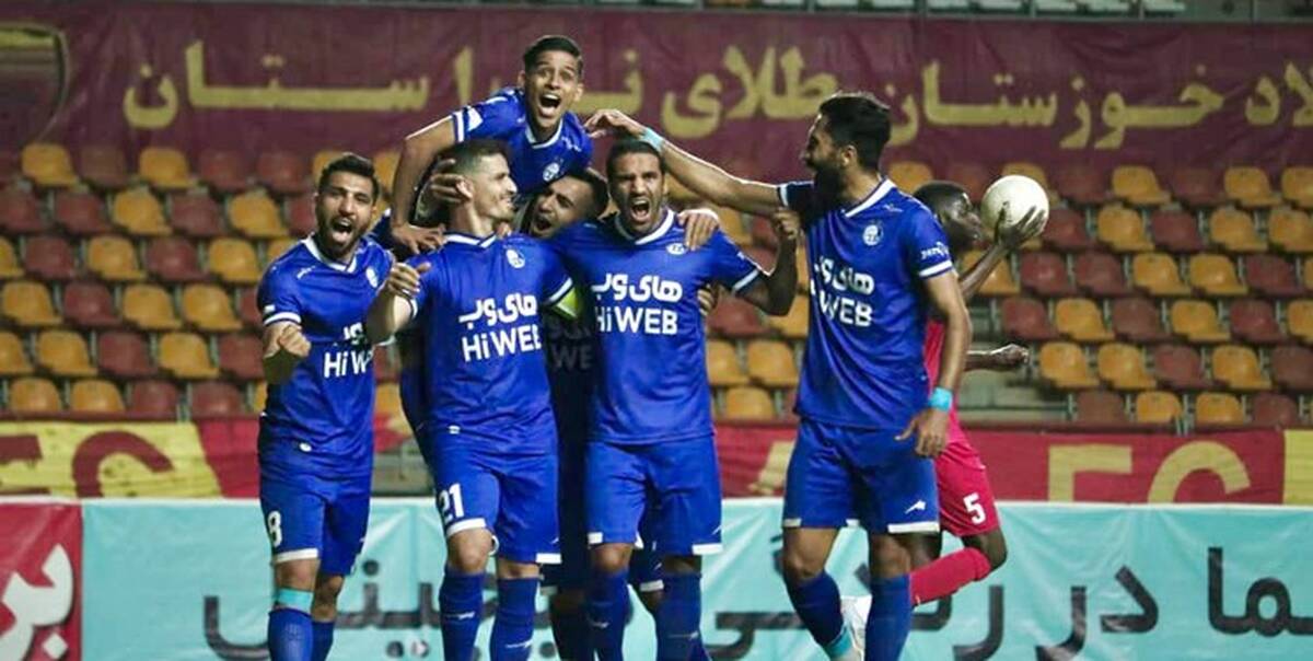 فریبا:استقلال متوازن شده است