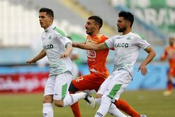 جزئیات لغو دیدار با ذوب‌آهن و تعطیلی تمرینات آلومینیوم/ احتمال تغییرات جدید با نارضایتی اعضای تیم

