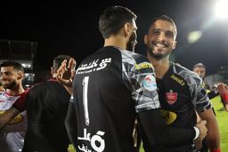 دروازه‌بان پرسپولیس در راه پاریس؛ اصل ماجرا چیست؟