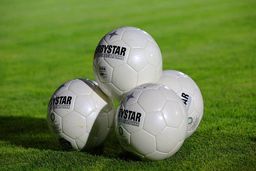 داستان توپ‌های قلابی لیگ چه بود؟

